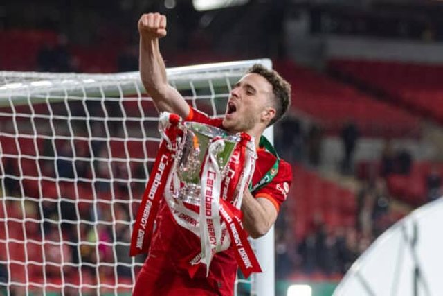 Gjesti prekës! Liverpool do t’i paguajë rrogën familjes