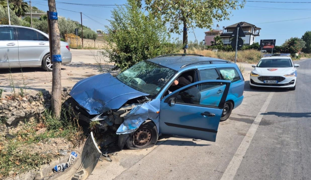 Përplasen dy makina në aksin Sarandë-Delvinë, 4 të