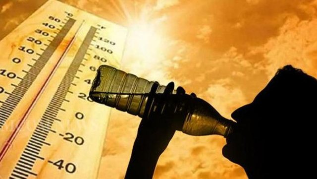 Java nis me temperatura përvëluese, termometri shënon deri
