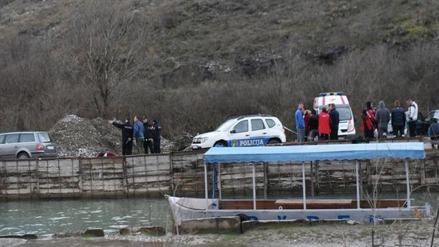 Boat captain drowns after diving into water to save two tourists in Shkodra