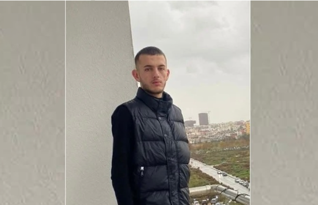 Dyshohet se është vrarë, del foto e 23-vjeçarit që u