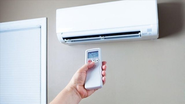 Ekspozimi i drejtpërdrejtë ndaj ajrit të kondicionuar mund