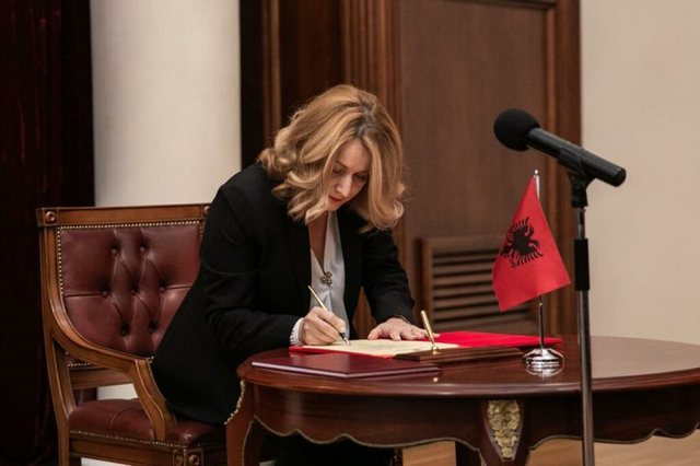 Ndërtimet pa leje në Theth, Manja kërkon procedim disiplinor