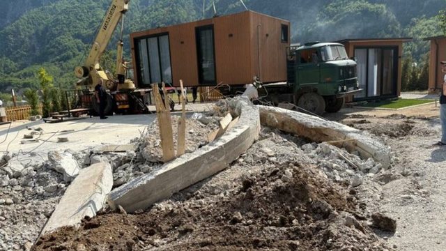 Molotov towards IKMT's headquarters? Shkodra Police's reaction to the