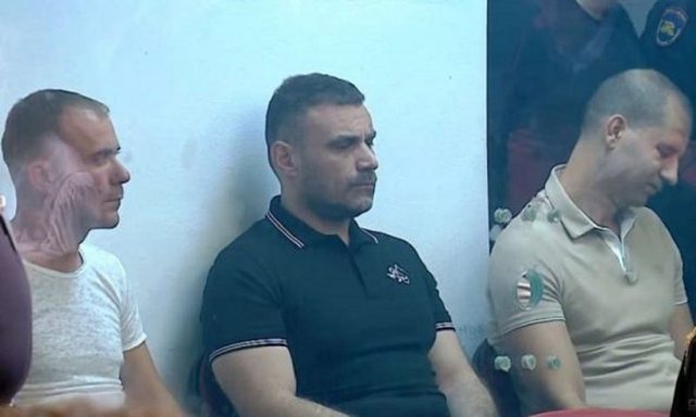 Gjykata e Lartë rrëzon Shullazin dhe grupin e tij, lë në