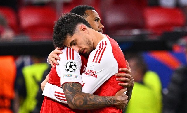 Si kan&euml; reaguar lojtar&euml;t e Arsenalit pas humbjes n&euml; Lig&euml;n e