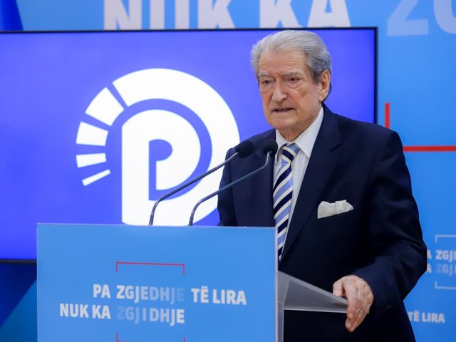 Berisha prezanton p&euml;rb&euml;rjen e K&euml;shillit Komb&euml;tar t&euml; PD: