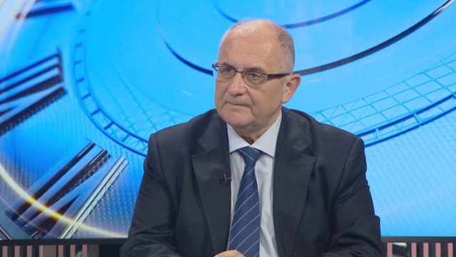 Përse qeveria vetëm paratë e offshoreve investon në