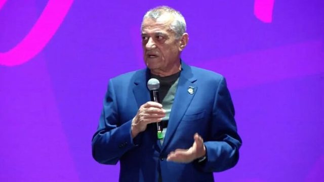 Kontrasti në familjen Ruçi: babai mobilizon PS, djali flet për