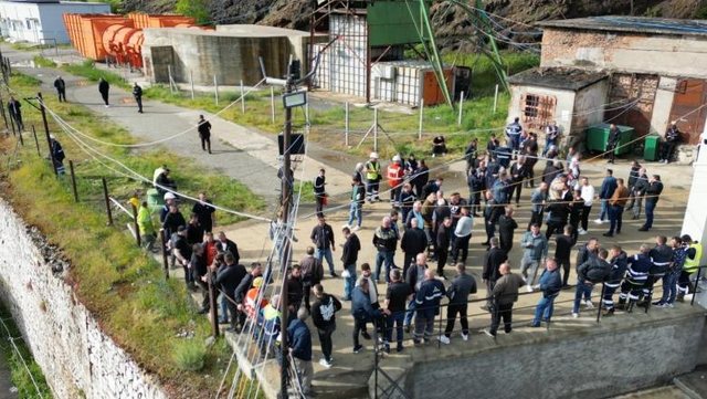 Minator&euml;t e Bulqiz&euml;s vijojn&euml; bojkotin e pun&euml;s,