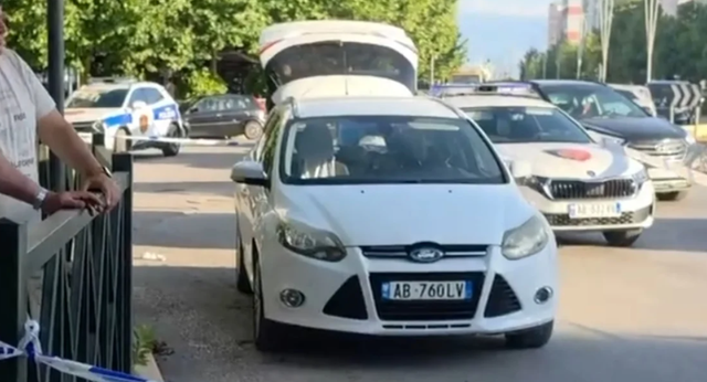 Vlor&euml;/ I riu q&euml;llohet sapo doli nga kafja, autori e priste me motor