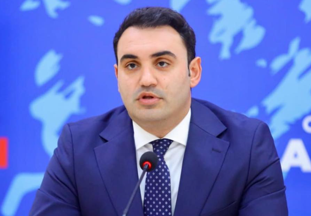 Flamuj izraelitë në shesh, Këlliçi: Rama po tenton të