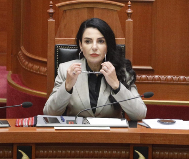 Balluku kërkon rikthimin në detyrë, Gjykata e Lartë hedh