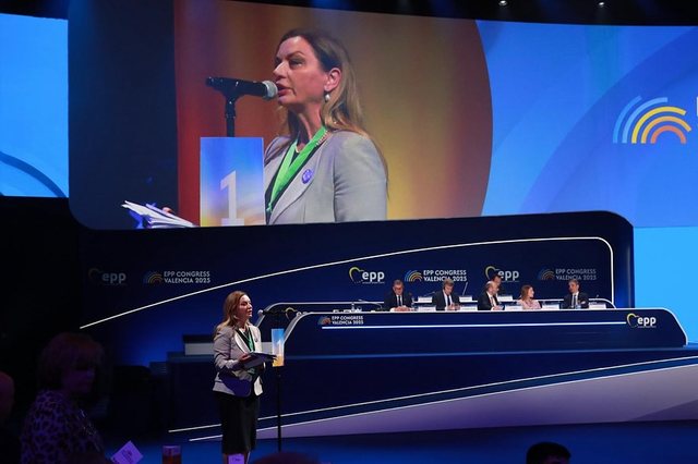 Vokshi in EPP: Albania needs a caretaker government to guarantee free and fair