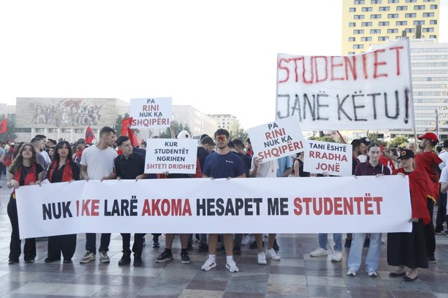 “Kryeministër, je i pushuar nga puna!” “Rama në