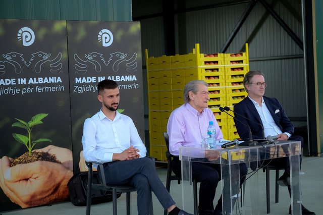 Berisha: Fermeri shqiptar i braktisur, marr&euml;veshjet e Ballkanit t&euml;