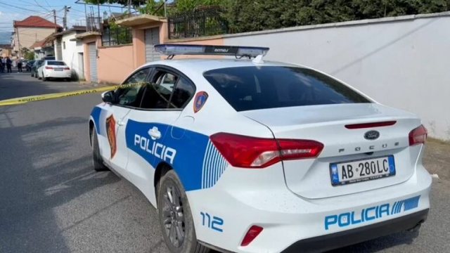 Tiranë/ Efektivi i jep fund jetës me armën e shërbimit