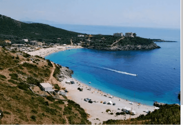 The coast for the minority, emigration for the majority/ The real cost of the