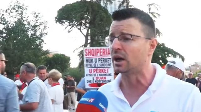 Day 24 of the protest, I came from America, thousands will come!
