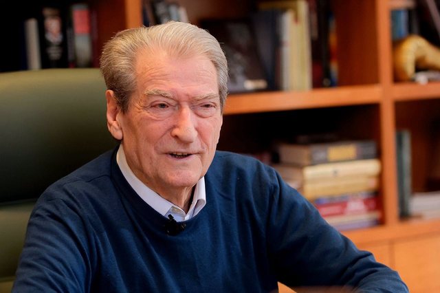 “Presion policor ndaj qytetarëve”, Berisha publikon denoncimin: