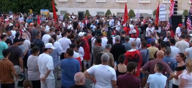 Protestuesi: M&euml; 4 korrik, diaspora do jet&euml; k&euml;tu me ne n&euml;