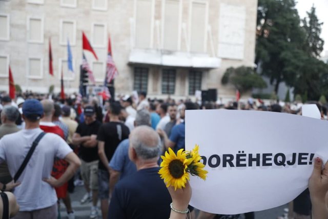 Kujdes me algoritmin, por jo p&euml;r shkaqet q&euml; shqet&euml;sojn&euml;