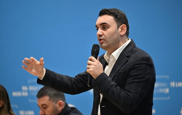 "Sulmojn&euml; pareshtur PD-n&euml;", K&euml;lli&ccedil;i:Skandaloze!