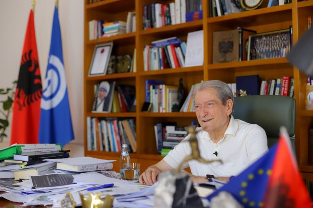 Berisha: I am against towers, I did not sign any when I was prime minister