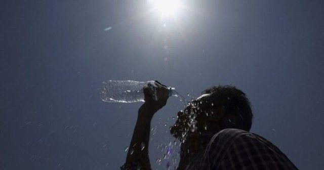 OBSH alarmon: Evropa po p&euml;rjeton nj&euml; nga val&euml;t m&euml;