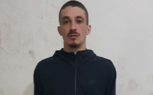 Arrestohet me arm&euml; pran&euml; banes&euml;s Emiljano Nina, kush&euml;riri i