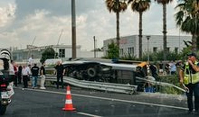 Accident on the Durr&euml;s-Tirana highway, 5 injured people released from