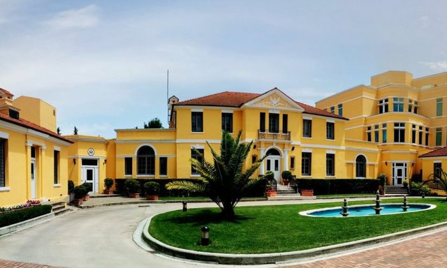 Protesta/ Ambasada e SHBA në Tiranë paralajmëron qytetarët: