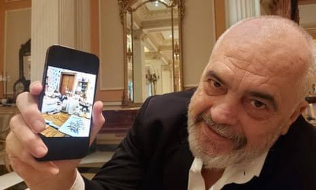 Protesta dhe miliardat p&euml;rball&euml; nj&euml;ra-tjetr&euml;s, Rama: