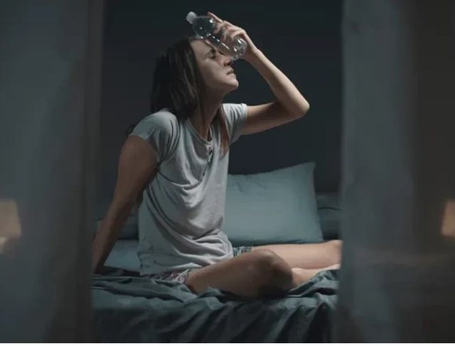 Can't sleep because of the heat? One sleeping position can make the night