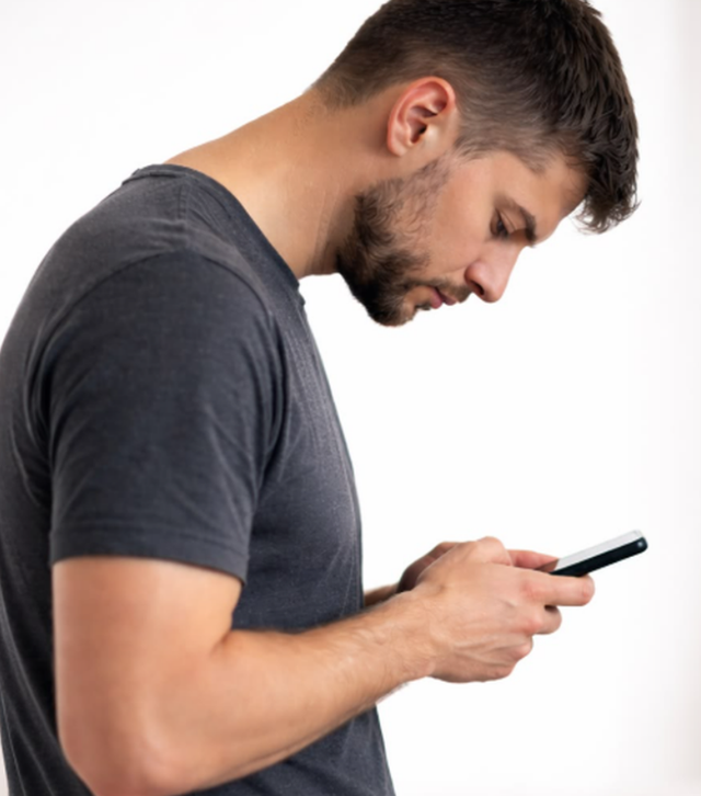 Ekspertët paralajmërojnë: Përdorimi i telefonit po ndryshon