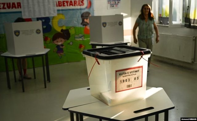 Sot certifikohen rezultatet e zgjedhjeve n&euml; Kosov&euml;, &ccedil;far&euml;