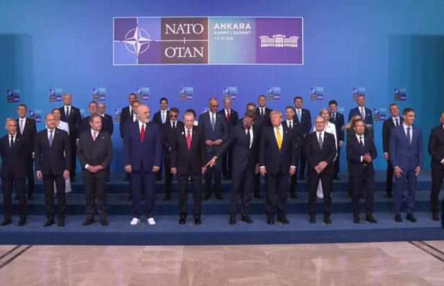Video/ Rutte tallet, Trump e i injoron hapur. Si doli blof Rama në