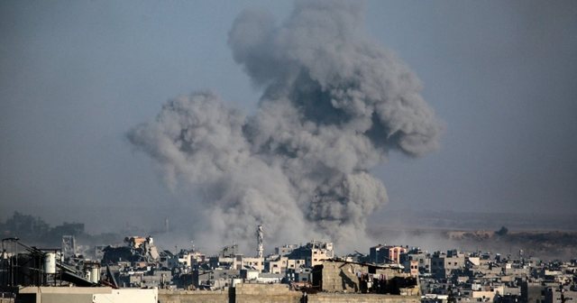 Sulmet izraelite në 24 orët e fundit, të paktën 140 të