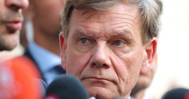 German top diplomat: Putin wants Ukraine to capitulate