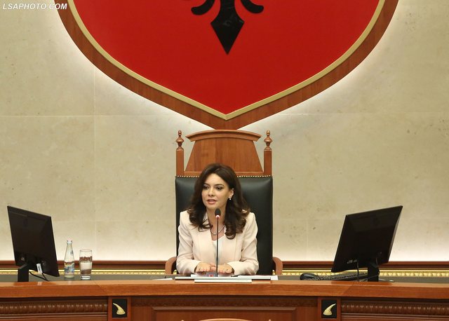 "Bad sign for democracy"/ Parliament neglects reporting by