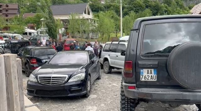 Aksioni i IKM-së në Theth, banorët dalin në protestë