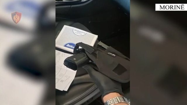 Kapet duke transportuar armë zjarri nga Kosova në Shqipëri,