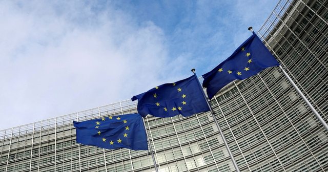 EU changes leadership, Kosovo in a number of places