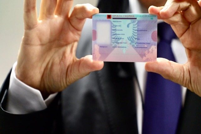 Zgjedhjet e 11 majit/ Zyrat e shpërndarjes së kartave të ID do