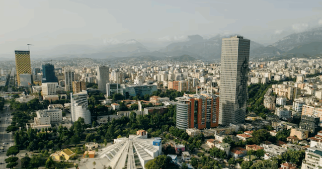 Modeli ekonomik, Shqipëria kampione e Europës në ndërtim