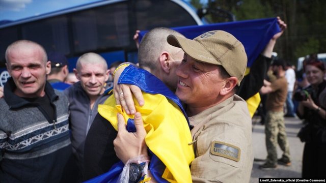 Marrëveshja e Stambollit, Ukraina dhe Rusia shkëmbejnë 800
