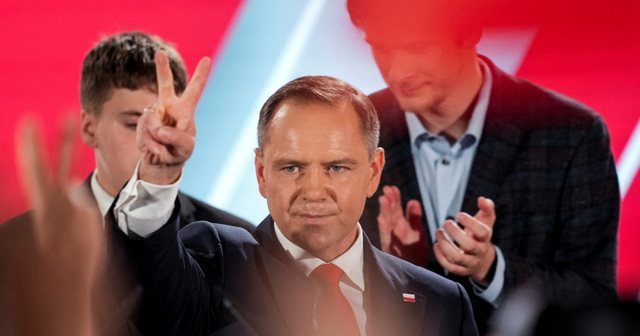 Euroskeptiku Nawrocki fiton zgjedhjet presidenciale në Poloni
