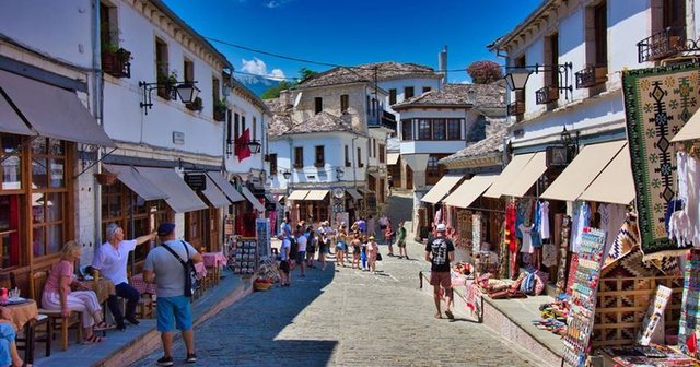 Kontributi i Turizmit në ekonomi rritet ndjeshëm nga 2019-a, por u
