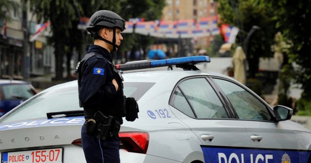 Incident in the north, Serbia issues arrest warrant for Kosovo police officer