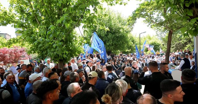 Berisha: Kongresi i PPE u bëri thirrje shqiptarëve që të